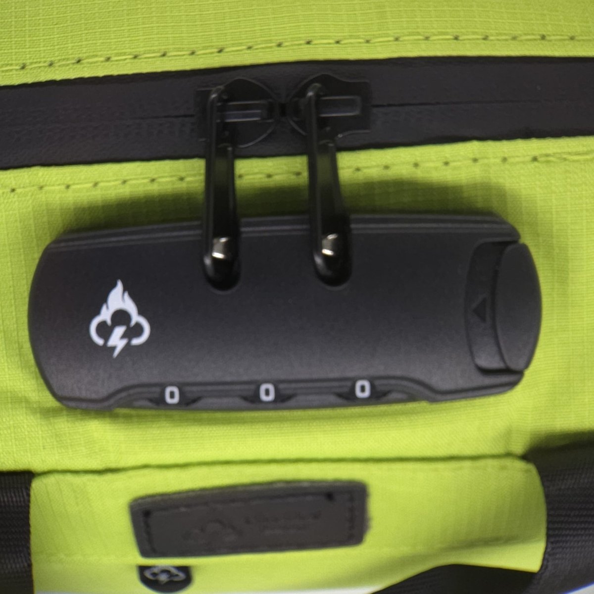 FireBar Labs Smell Proof Mini Duffle Bag - Lockable - Smell Proof Fashion - FireBar Labs - Festival Green